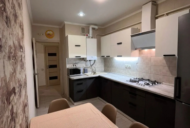 2-ка. Паркрвая 64.